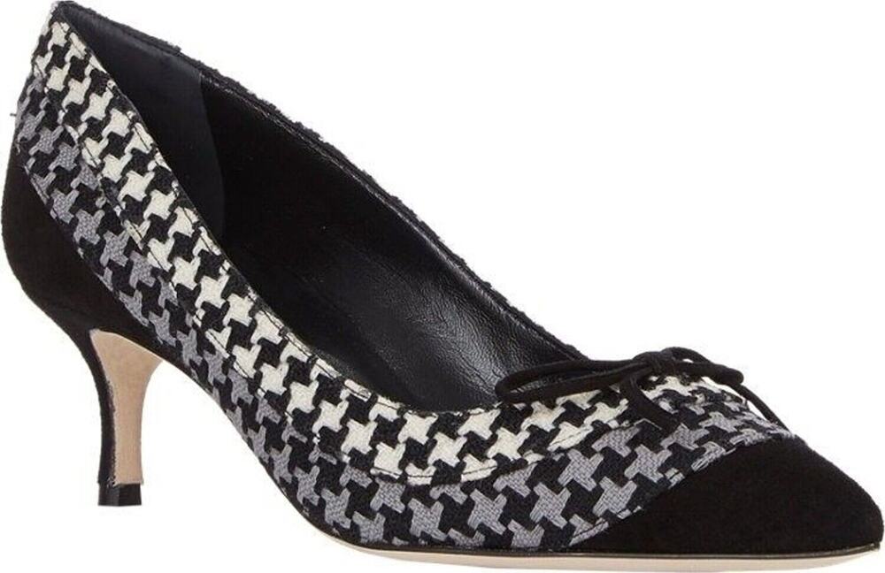 Manolo Blahnik Black Check Sfida Pointy Cap Toe Pointy Pumps Size 37